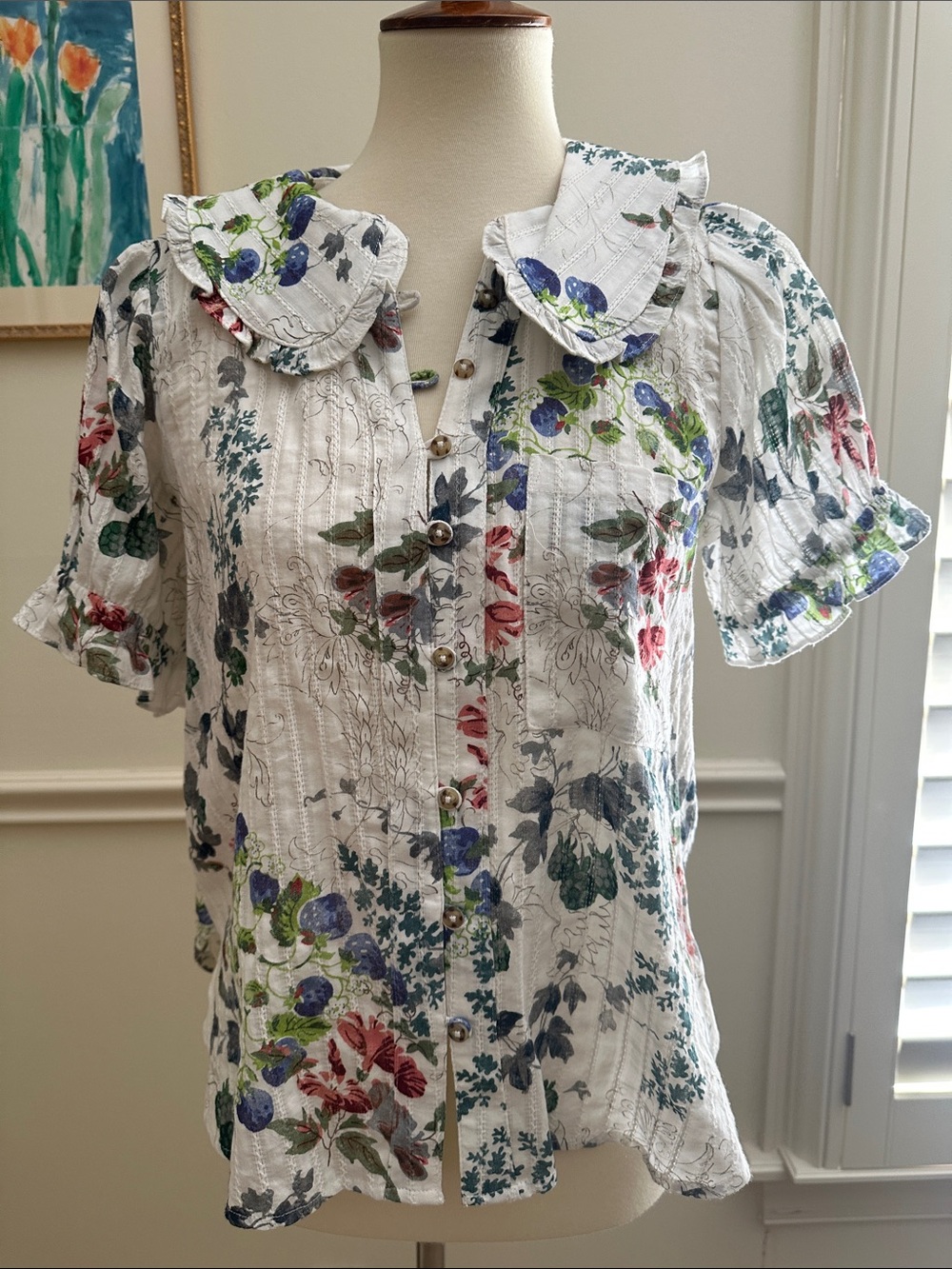 Pilcro White Floral Ruffle-Collar Button Front Blouse